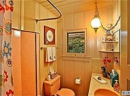 Before JDM Before, this room was almost too vintage. It got a lively redesign that preserved only the best vintage touches.
