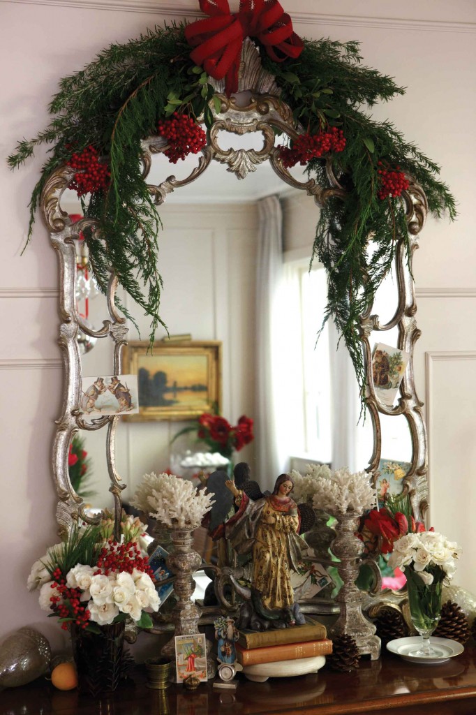 Mirror Decoration