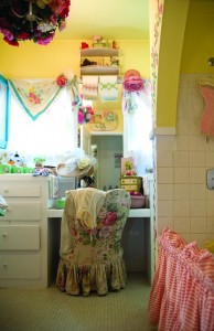 bathroom bathroom