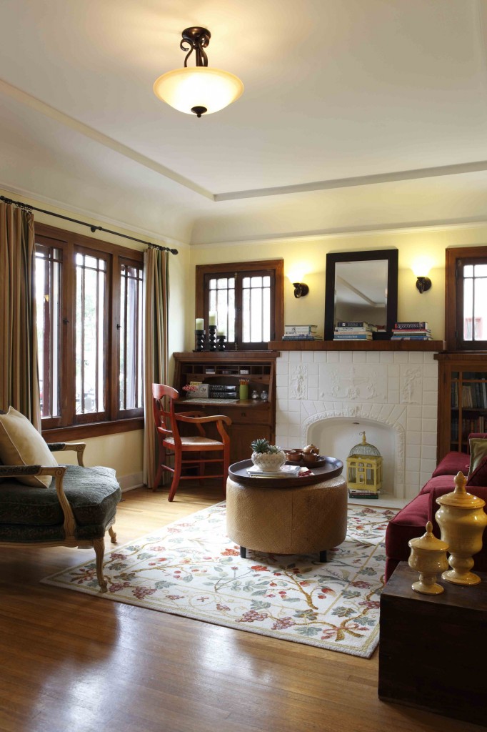 Cottage Living Room Cottage Living Room