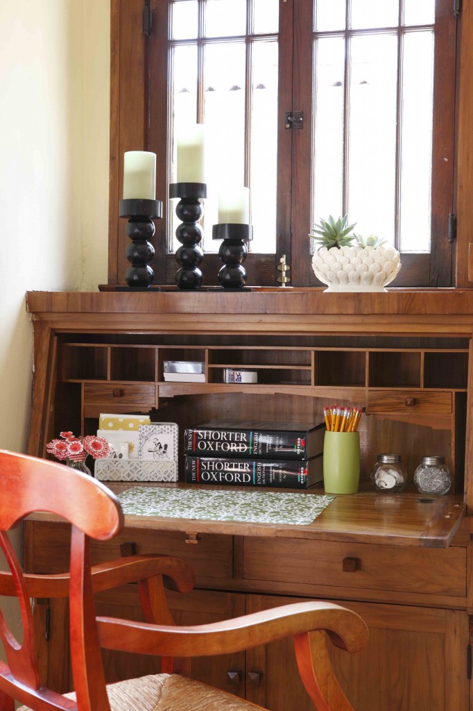 Historical Cottage Furniture