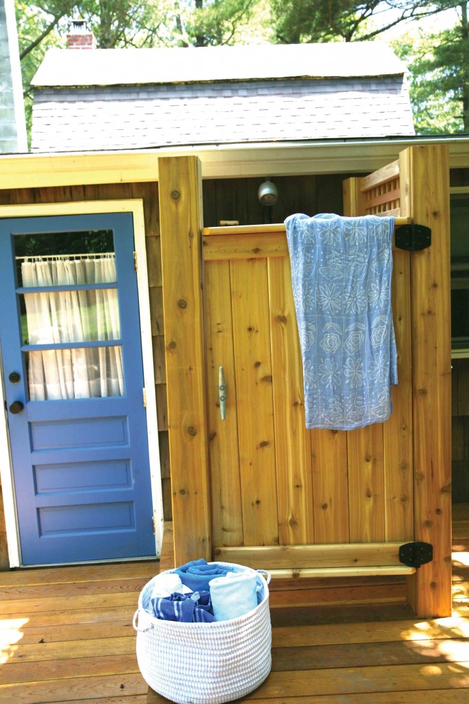 Beach Cottage Bathroom