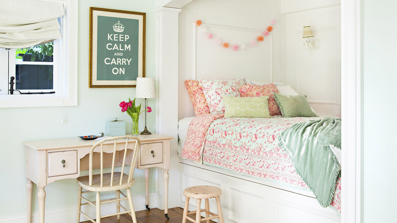 kids cottage bed