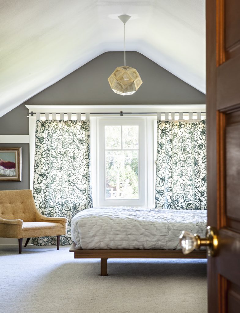 attic bedroom