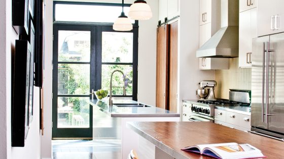 From Cramped Victorian to Open Modern Kitchen - Cottage styl