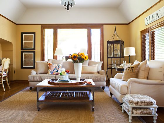 farm cottage living room