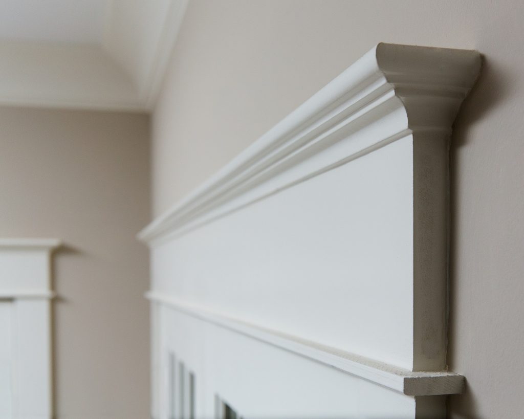 craftsman moulding detail