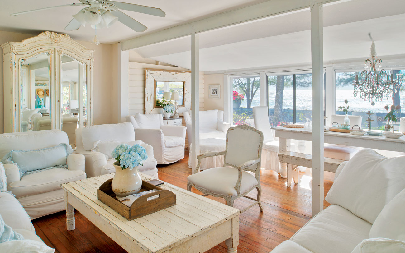 Casey Key Cottage living room