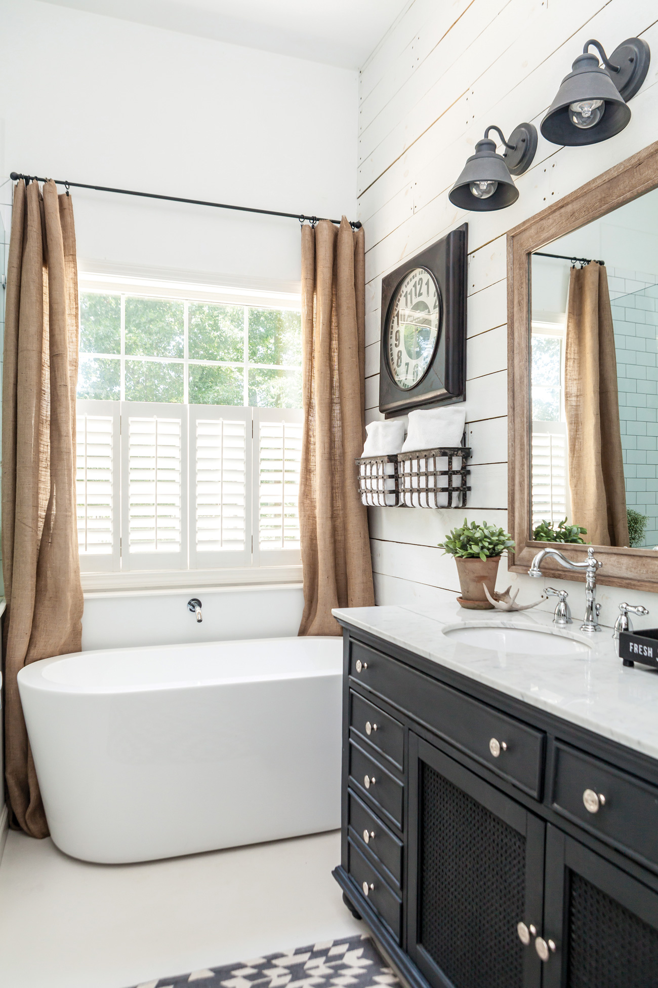 Farmhouse bathroom with tub