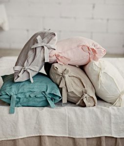 the perfect summer linen look: slub linen tie end pillow cases in pastel colors