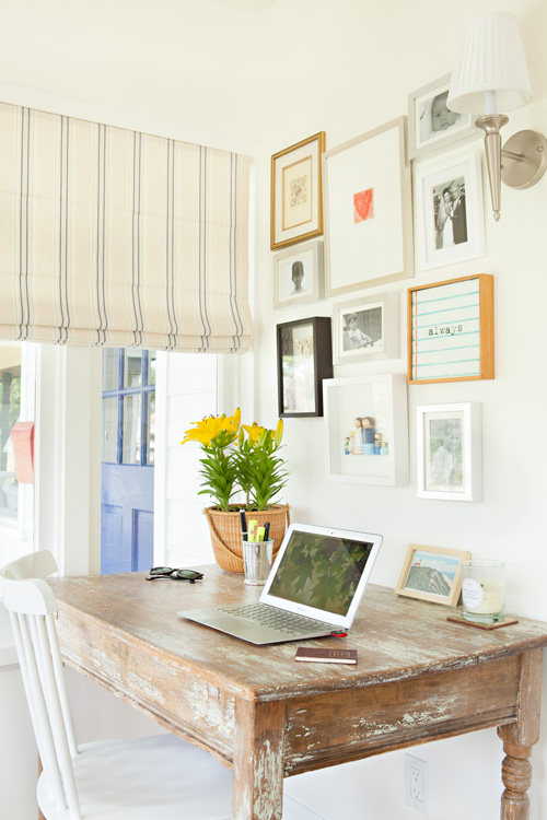 This diminutive desk also proves that you can always make room for an office space, whether it’s to help research solutions for your fellow neighbor’s problems, or to journal your thoughts at the end of a long day.