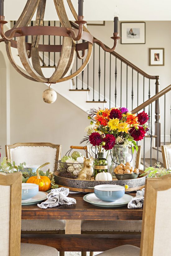 Rustic and color accents come together to create the perfect fall Thanksgiving table.