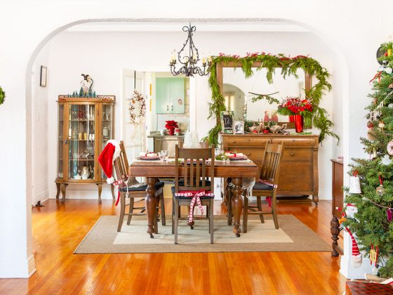 Cottage dining room decorated for Christmas