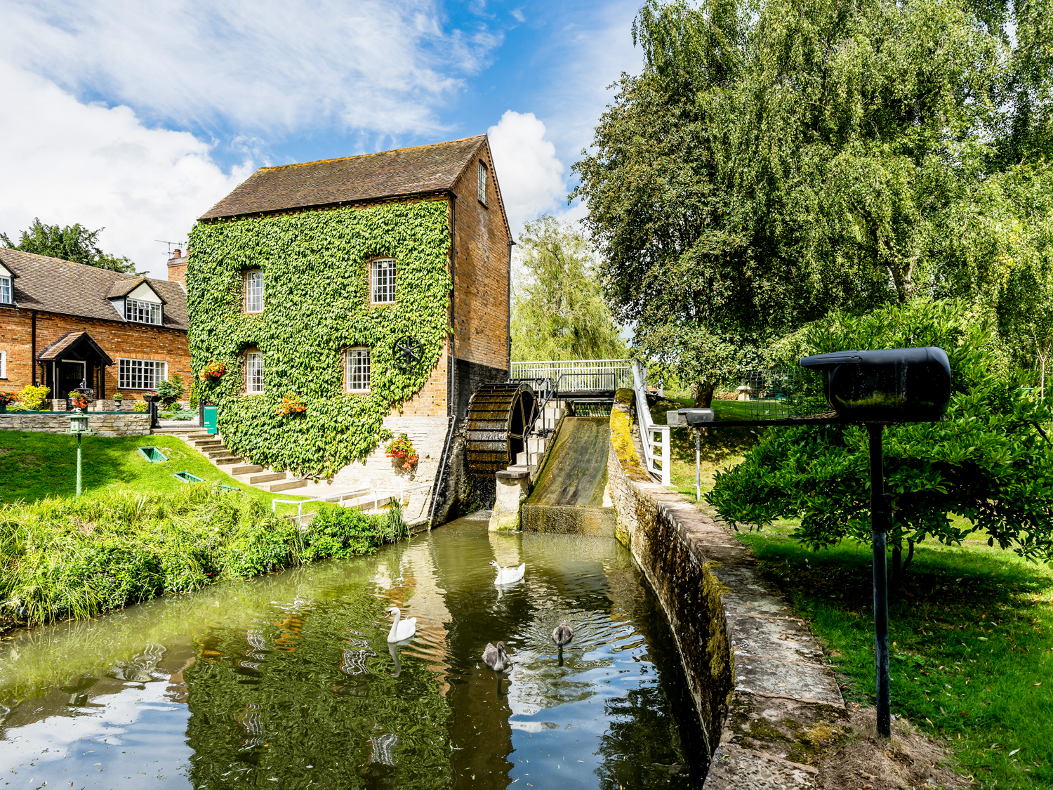 Grafton Mill cottage