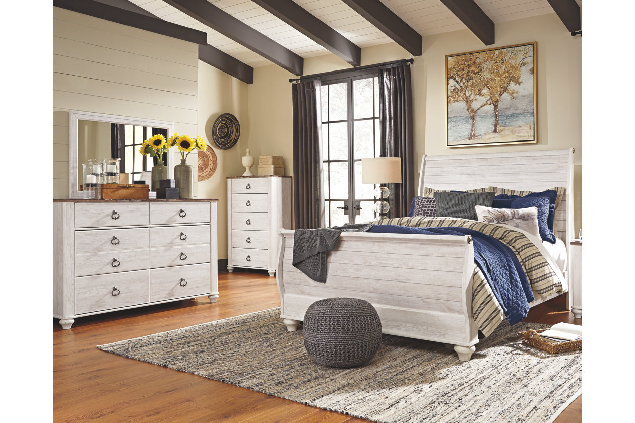 Black Friday deals: Ashely Homestore bedroom set.