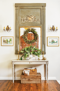 Neutral and Natural Christmas Decor - Cottage style decorati