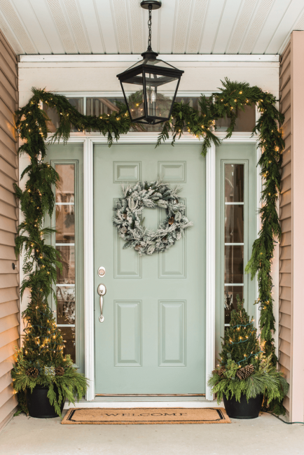 How Decorate with Fresh Greenery - Cottage style decorating,