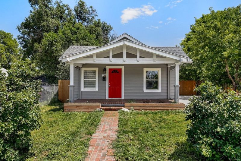 Quaint Denver cottage with an amazing porch. and red door