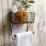 chicken-coop-towel-rack