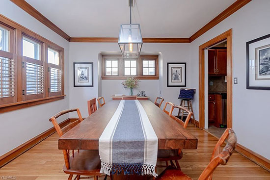 original craftsman cottage dining room