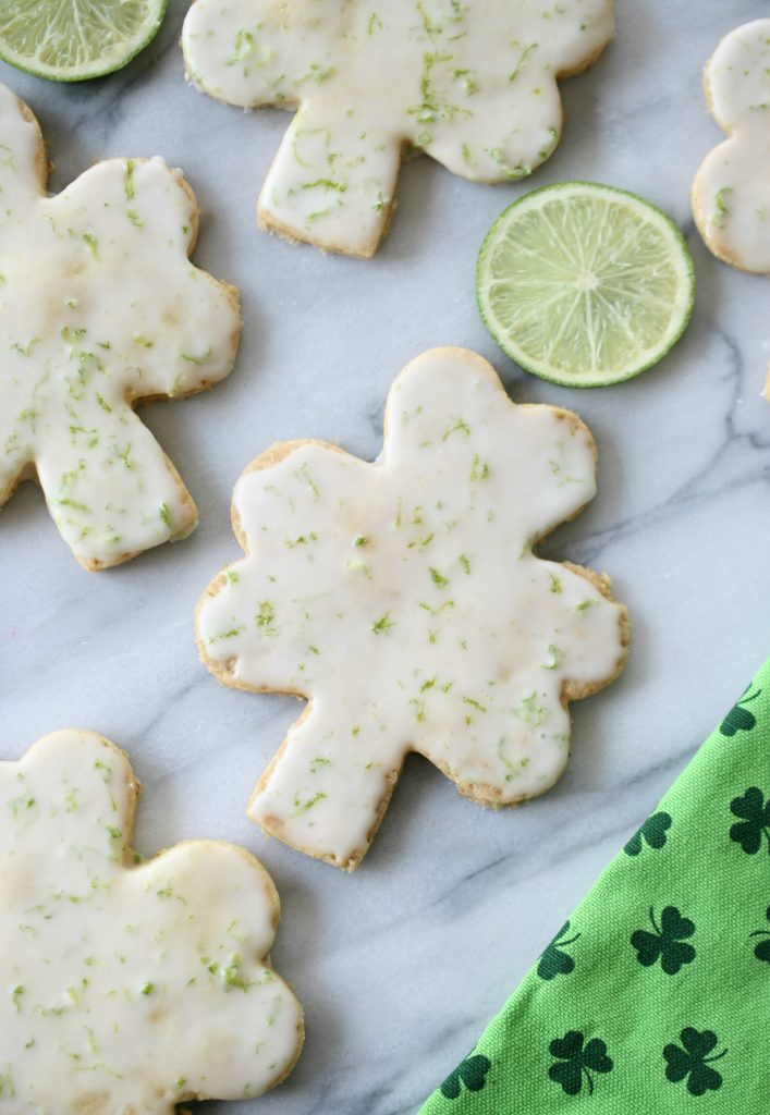 Easy to make Shamrock Shortbread Cookies for St. Patrick’s Day #cottagesandbungalows #stpaddysday #cookies #dessert #recipe