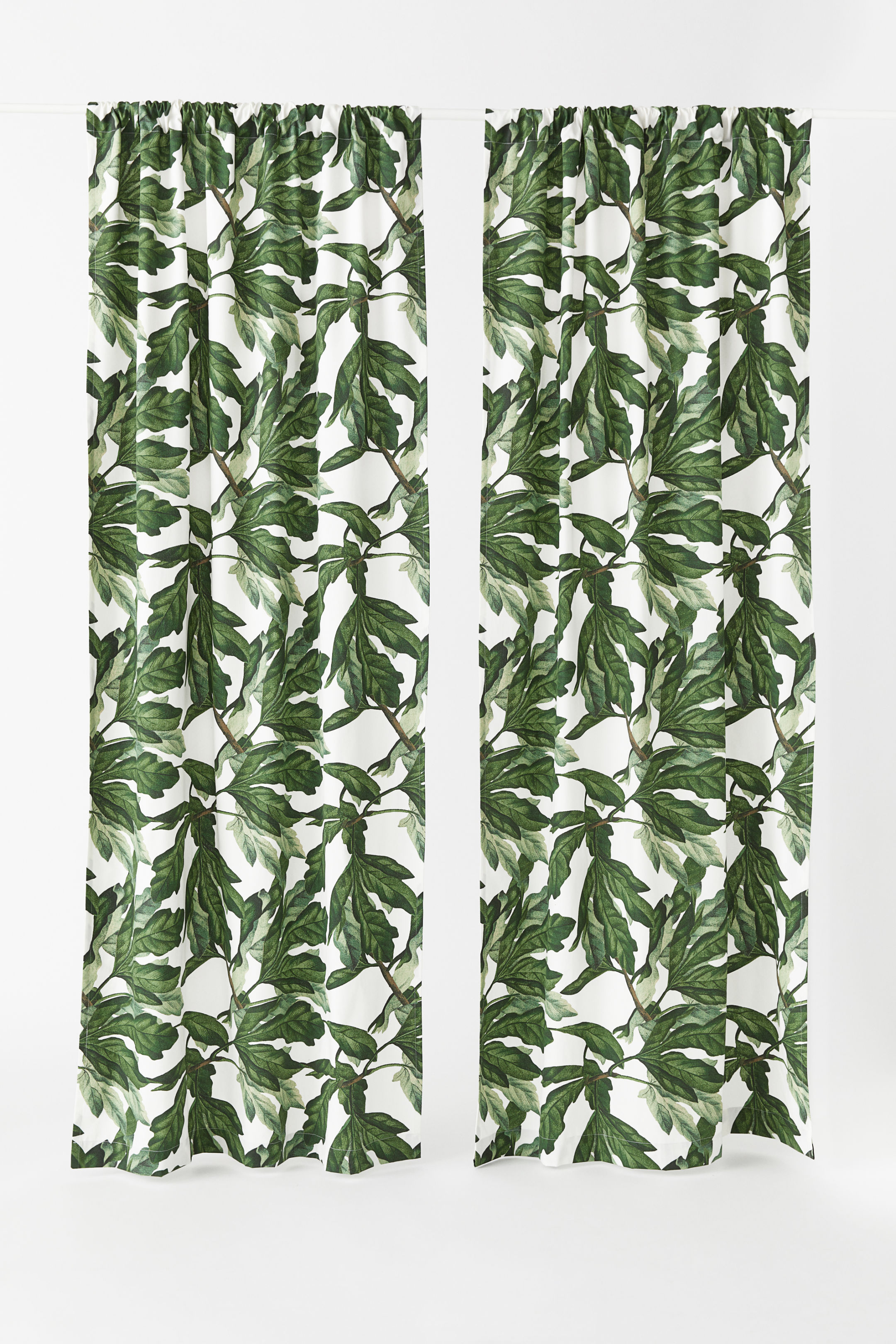 green leaf pattern curtains