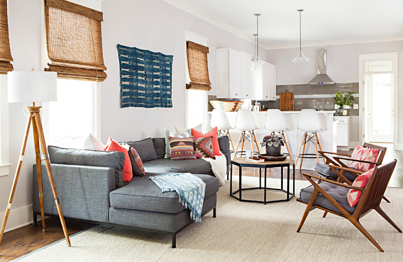 Modern cottage living room with vintage textiles