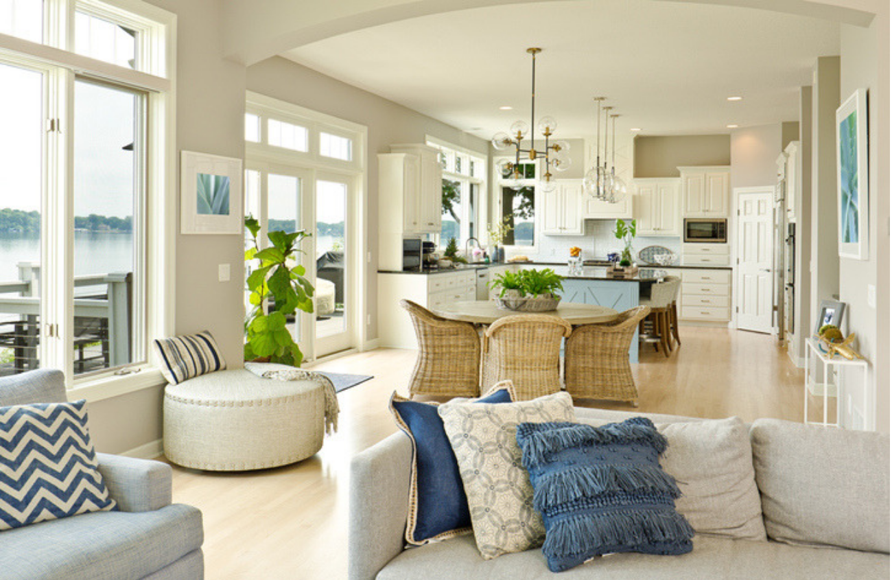 lake cottage living room