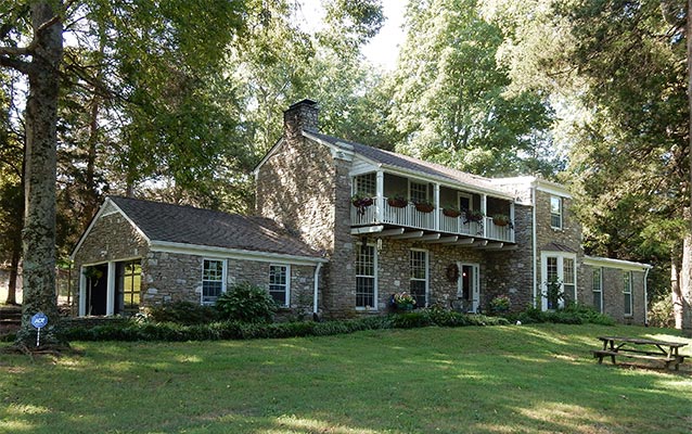 historic colonial style home