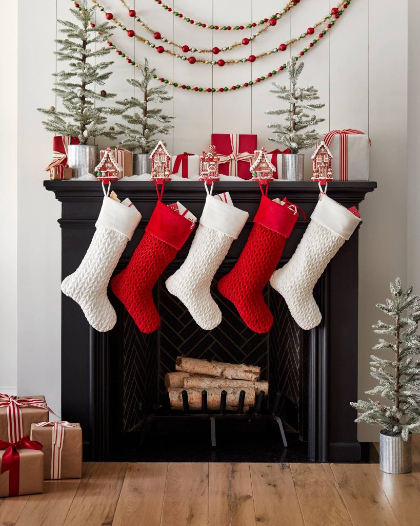 holiday mantel decorating ideas