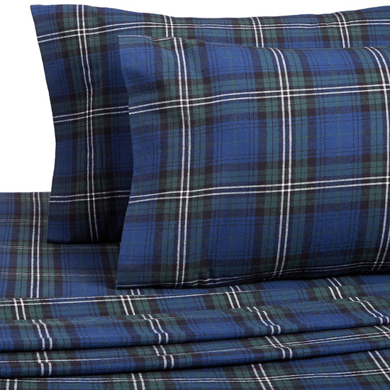 Flannel sheets in Blackwatch Plaid.