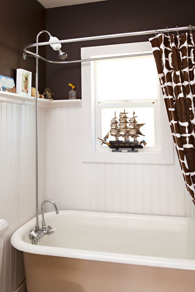 BretGum_TrishGrantham_bathroom (1) - Cottage style decorating ...