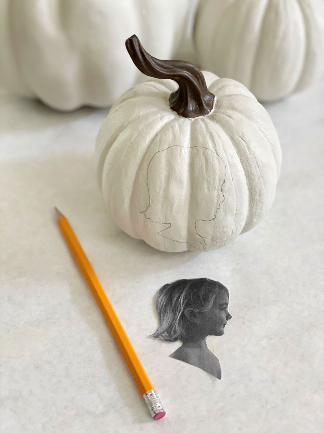 profile silhouette shape to use as a template for painting on a pumpkin