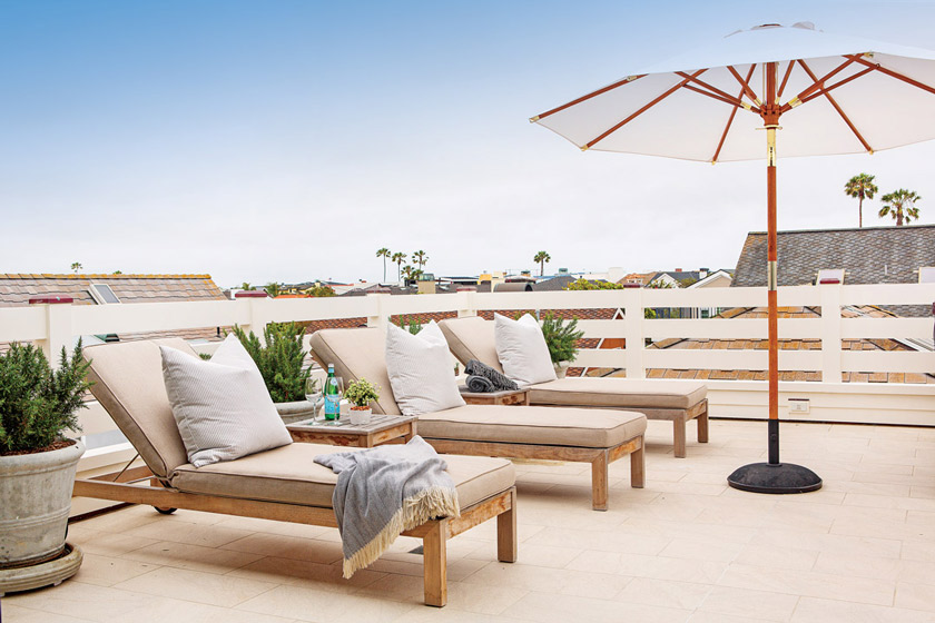 outdoor living space of beach cottage