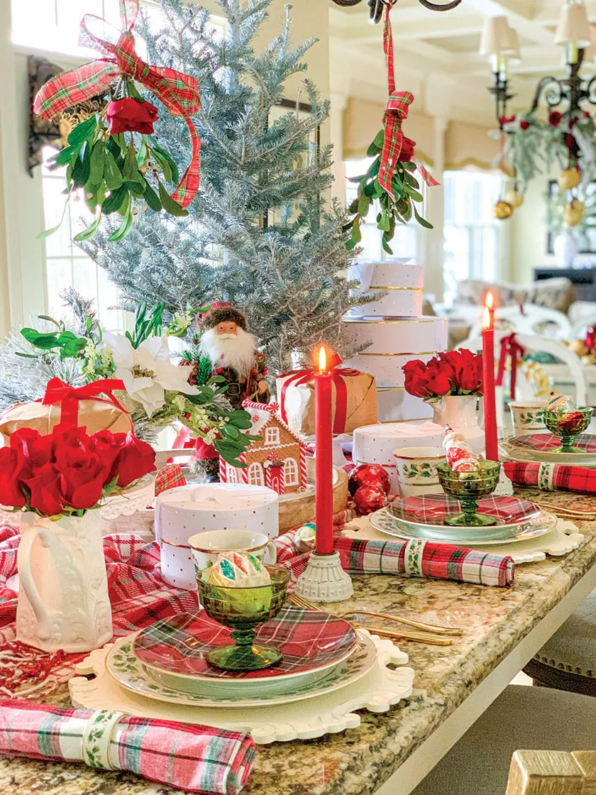 christmas tablescape in red and green