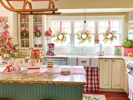 A Cozy Christmas Kitchen - Cottage style decorating, renovating and ...
