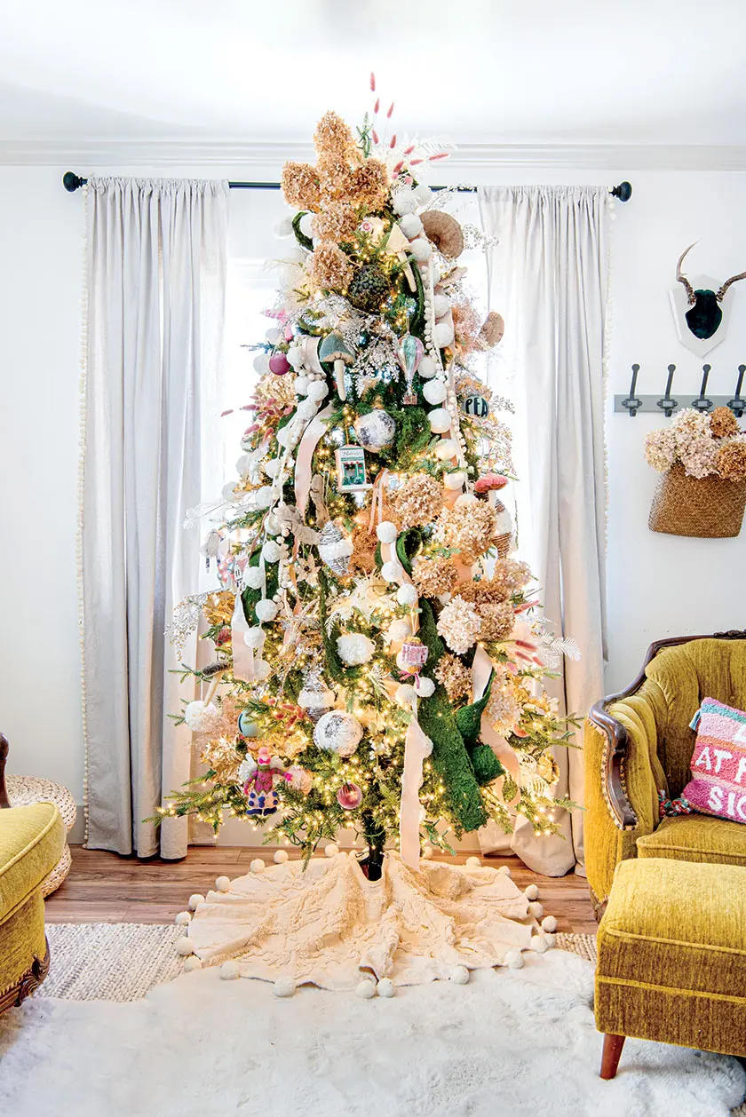 MOSS GREEN ORNAMENTS Handmade Velvet Christmas Tree Decorations 