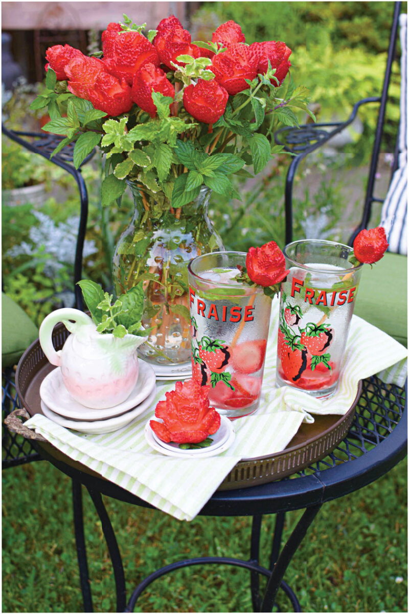 strawberry roses in bouquet with mint