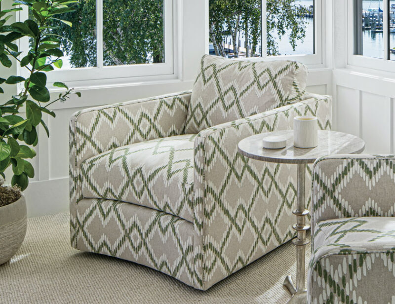 reading nook with lakeside view in Menonaqua cottage