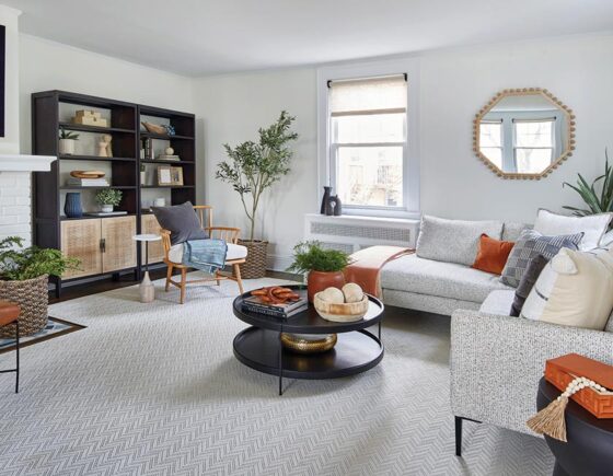 COLONIAL LIVING ROOM