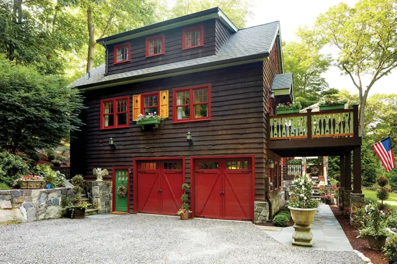 exterior of renovated 1939 cottage